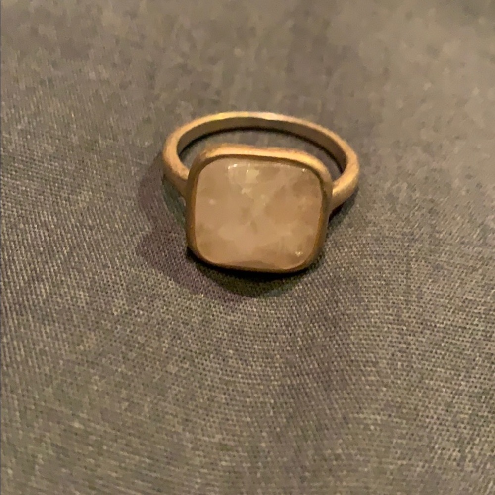 Gem stone ring